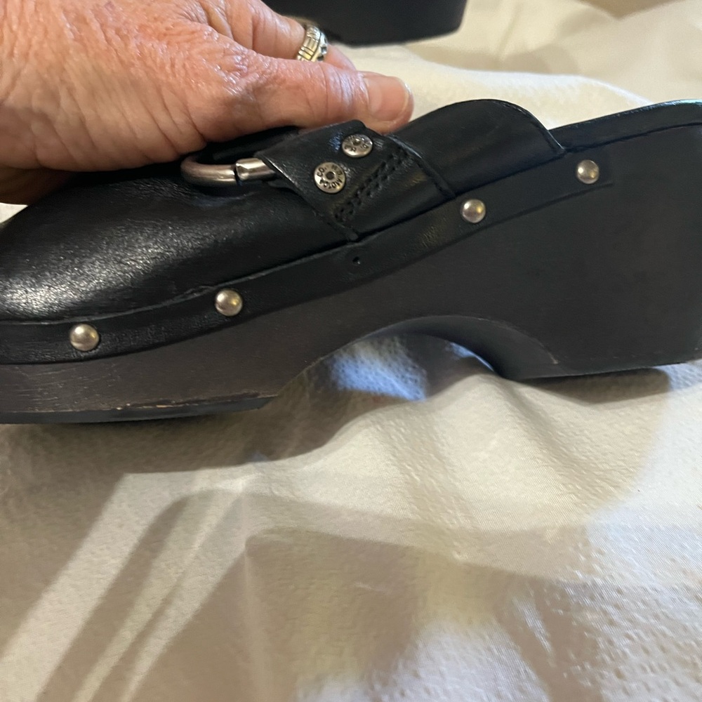 Harley Davidson Clogs - Picture 7 of 12
